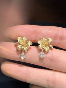 Pendientes de botón con colgante de gota de agua de lirio de oro de la antigua Fara Seda, nuevos pendientes de lujo ligero chinos de moda para esposa y novia