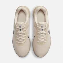 NIKE 男子 Revolution 6 轻便休闲跑步鞋 DC3728-101 - 卡其色 - 查看 3