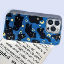 可爱黑猫双层腕链手机壳适用于 16 15 14 13 11 Pro Max Plus 后盖适用于 12 Pro Max