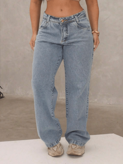 Wid leg Jeans clara  Simples    Zíper  Botão  Bolso