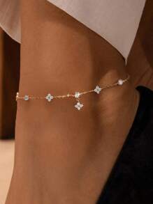 قطعة 925 فضة خفيفة وطازجة سحر البرسيم رباعي الأوراق مركب على سوار الكاحل ،أفضل إكسسوار للنساء للخروج، الشاطئ، العطلة