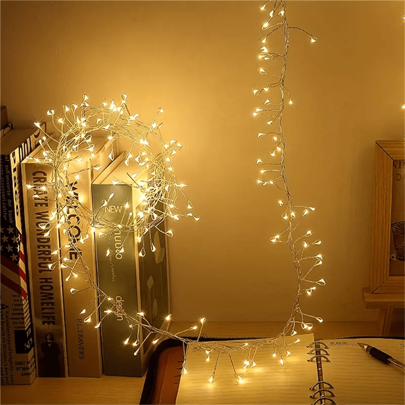 1 Peça Luz de Fada LED Tipo Foguete com 8 Modos de Iluminação Intermitente, Controle Remoto e Timer, Luzes de Fio em Formato de Estrela Alimentadas por USB, Decoração de Árvore de Natal, Teto, Quarto, Janelas, Casamento, Branco Quente