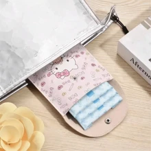 Sanrio Sanrio Hello Kitty Bolsa para armazenamento de absorventes internos, bolsa para guardanapos, bolsa para cosméticos, bolsa de armazenamento multifuncional à prova d'água, bolsa de maquiagem, material escolar de viagem, itens essenciais para viagem, bolsa de maquiagem, itens essenciais para o feriado, bolsas de maquiagem, organizador de maquiagem, presentes para mulheres, estampa de leopardo, salsicha, cachorro, para o feriado de inverno