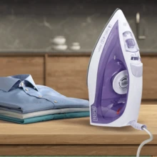 Black+Decker Black Decker FX1050 Lavender 1200W Vertical Non-Stick Steam Iron 110v - Xem 6