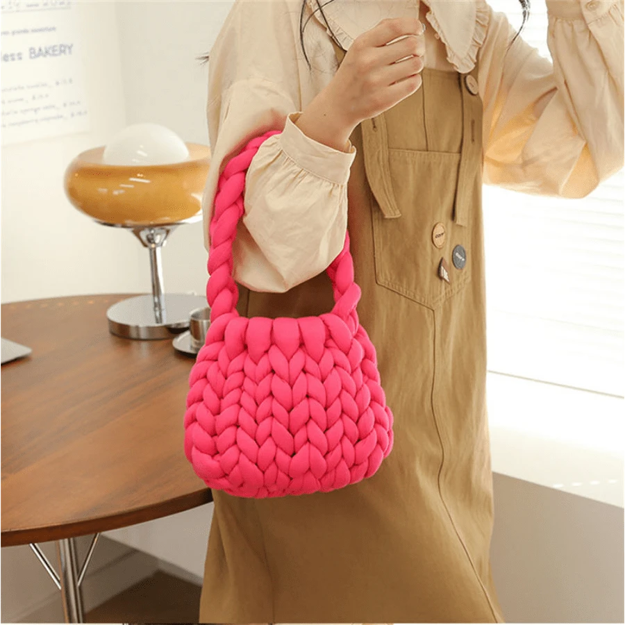 PockPei Rope Crochet Bag Handmade Acrylic Chain Women Underarm Bag Designer Knitting Crossbody Bags For Women Woven Chunky Knit Purse - 熱粉紅_銀色 - 查看 1