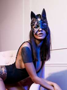 قناع نصفي بتصميم وجه القط المرصع بالسنانير بطراز جوتيك للنساء، إكسسوار حفلة، هدية لحفل عيد الحب