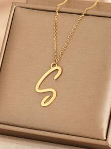 Collier pendentif lettres alphabet couleur or pour femmes. Chaîne de bijoux pour le cou avec 26 lettres pendantes en acier inoxydable. Accessoire de mode pour femmes.