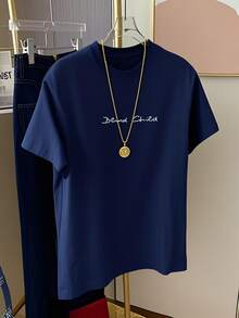 白色短袖中长款英伦印花T恤，休闲女上衣 - 藏青色 - 查看 2