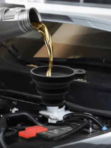 Universal Silicone Funnel For Automotive Liquids, Folding And Portable Funnel For Oil And Gasoline Change