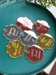 300/200/100/50/30/10/5 piezas Etiquetas de espejo acrílico personalizadas, Etiquetas de "Guarda la fecha", Con agujeros, 4 x 3.5 cm, Se pueden usar como recuerdos de baby shower, recuerdos de fiesta de boda, etiquetas con nombre personalizadas para artículos hechos a mano, etiquetas con nombre de boda, etiquetas con nombre personalizadas