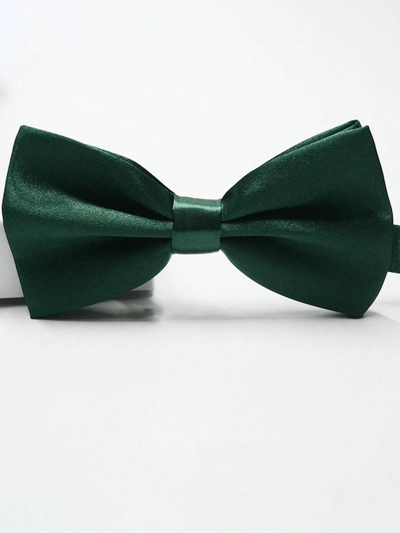 男士纯色领结，经典商务风格，百搭时尚，适合婚礼、庆典和正式场合。 - 墨綠色 - 查看 1