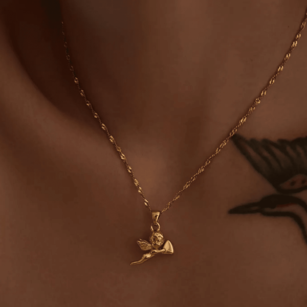 1pc Vintage 18K Gold Plated Stainless Steel Angel Pendant Necklace, Suitable For Women Everyday And Wedding Wear