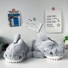 Fashionable Grey Shark Shape Large Capacity Portable Pencil Case - Soft Plush Polyester Travel, School, Makeup And Headphones Storage Bag - Cute Handheld Accessory - Back To School Season Supplies, Great For School And Office Stationery Storage - Perfect Gift For Shark Lovers, Back To School Season Must-Have | Desk Accessories, Pencil Cases, Makeup Bags