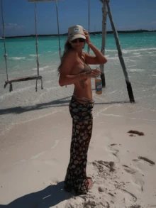 Women Mesh Sheer Flare Leg Bottom Pants Y2k Graphic Fold Waist See Through Festival Dance Rave Outfit Party Clubwear - màu đen - Xem 4