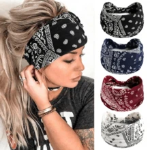 4 Packs Vintage Paisley Pattern Headbands/Bandanas For Women, Colorful Bohemian Style Sports Sweatbands, Yoga Hair Accessories Winter Hair Bands Warm Head Wrap