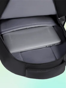 1 件，多功能，时尚，极具吸引力，小众设计，休闲手提包，纯色牛津布面料，字母标签，反光条装饰，可调节肩带，大容量多层电脑包，适合男士日常通勤和外出购物娱乐。