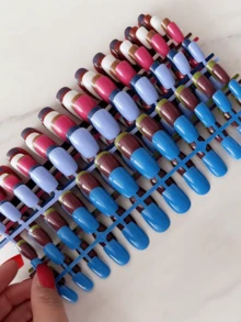 120 Stück quadratische Acrylnagel-Spitzen, gemischte Farben, glänzend, abnehmbare Kunstnägel, geeignet für Festivals, Partys, den täglichen Gebrauch, Aufklebe-Nägel, Treffen mit Freunden Nagelbedarf