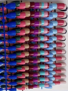 120 Peças Série Dopamina Unhas Postiças Formato de Amêndoa de Comprimento Médio - Pacote de Tons Mistos, 5 Cores Diferentes Combinando, Conjunto de Manicure Brilhante Reutilizável para Mulheres, Ideal para Festa, Feriado e Ocasiões Casuais - Unhas Adesivas Perfeitas para Presente, Suprimentos de Unhas