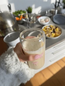 1 Set Of Pink Bow Glass Cups (With Bamboo Lids And Straws), Outdoor Travel Portable Large-Capacity Water Cups, Exquisite And Cute Milk Tea Cups, High-Quality Juice/Coffee Cups, Suitable For Summer/Autumn/Winter,Christmas/Christmas Decorations/Halloween Decorations/Christmas Gifts/Christmas Decorations Home/Kitchen Accessories