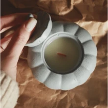 1个大南瓜造型蜡烛罐，南瓜香料香味蜡烛，万圣节蜡烛，秋季蜡烛礼品，秋季装饰，温馨家居装饰