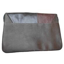 Portafolio Oficio Legal Grabado Asa Ajustable 15.6 - Marrón - Ver 3