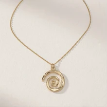 1 Bohemian Spiral Swirl Pendant Necklace, Vintage Oval Swirl Pendant Necklace, Chunky Y2K Necklace, Bohemian Summer Beach Birthday Party Jewelry - 金色 - 查看 7