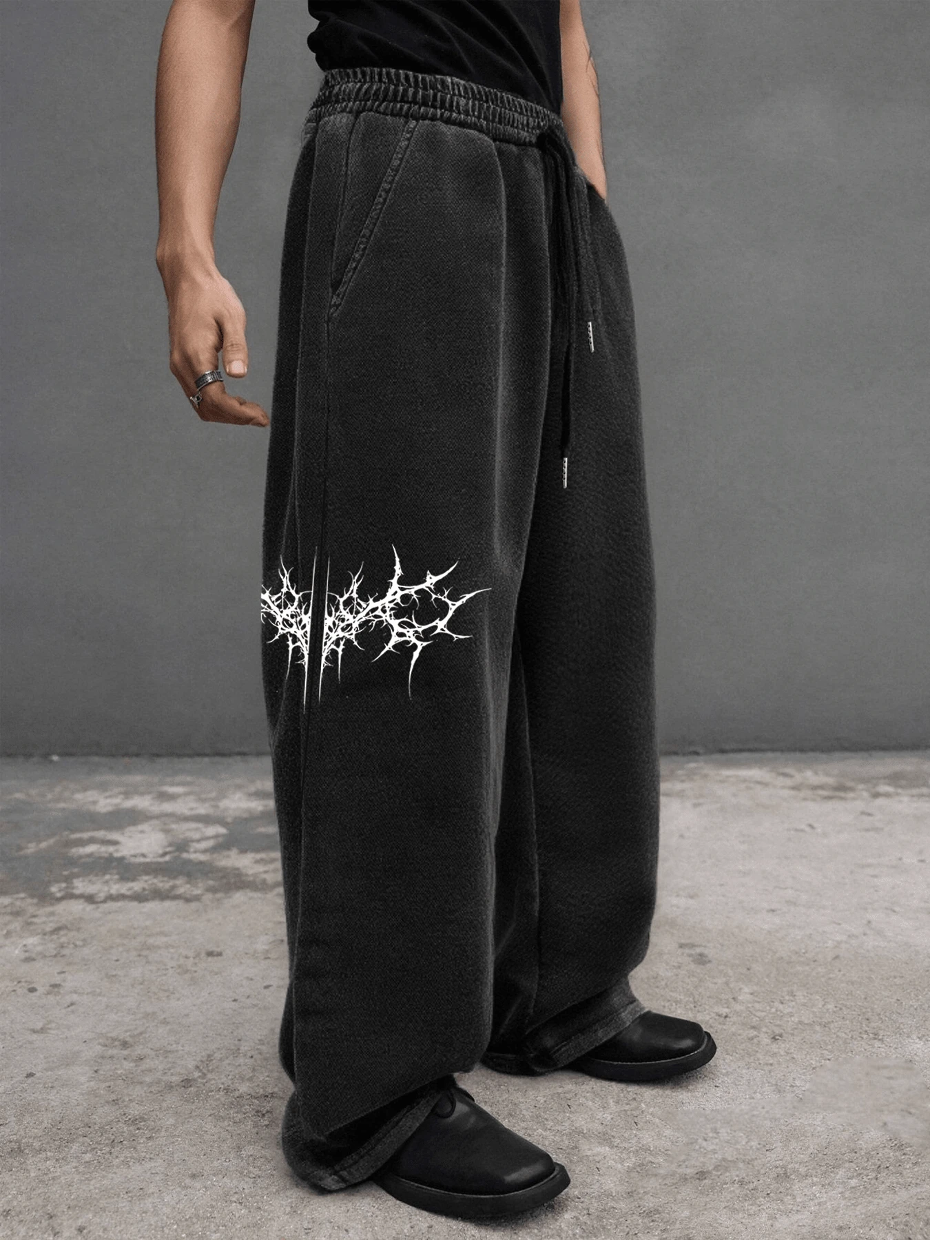 棉混纺运动裤，正面和背面有印花，直筒裤，适合所有季节，宽松男女通用休闲慢跑裤，适合街头服饰和运动