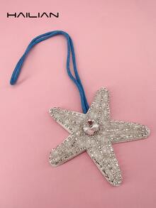 HAILIAN Móc khóa túi xách chủ đề sao và sao biển, bao gồm sao biển đính kim cương, sao biển đính hạt, sao biển lấp lánh và nhiều kiểu dáng khác. Có thể dùng làm móc khóa túi xách, móc chìa khóa xe hơi, hoặc làm quà tặng nhỏ cho gia đình, bạn bè và người thân yêu vào dịp sinh nhật, ngày lễ và mùa tựu trường. Chất liệu bao gồm hạt cườm, đá pha lê và đinh tán thủ công. - Nhiều màu - Xem 8