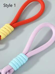 1 Cordón para teléfono móvil en estilo macaron de alta calidad con trenzado a mano y 3 estilos frescos (los colores se enviarán al azar). Colgante de llavero, accesorio para bolso, regalo casual para familiares, amigos, madres, cumpleaños, festividades.