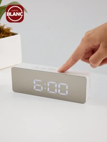 Espejo LED con reloj digital, espejo de maquillaje retroiluminado con reloj despertador, con batería y alimentación eléctrica, brillo ajustable, decoración del hogar, decoración de habitación, regalo para estudiantes, Día del Padre, graduación, cumpleaños, días festivos, decoración escolar, sorpresa escolar, decoración de dormitorio, regreso a clases