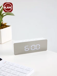 Espejo LED con reloj digital, espejo de maquillaje retroiluminado con reloj despertador, con batería y alimentación eléctrica, brillo ajustable, decoración del hogar, decoración de habitación, regalo para estudiantes, Día del Padre, graduación, cumpleaños, días festivos, decoración escolar, sorpresa escolar, decoración de dormitorio, regreso a clases