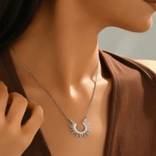 1入時尚向日葵光芒項鍊，簡約風格吊墜，適合日常佩戴