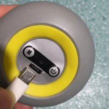 迷你按摩枪，用于肌肉放松、筋膜按摩，家用振动按摩器，便携式筋膜按摩设备，健身和旅行必备，400mAh电池容量