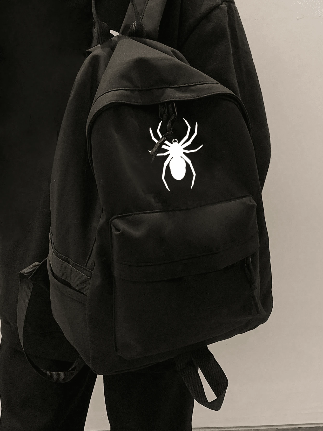 Minimalist Solid Color Backpack Multifunctional Boys And Girls College Style Campus Backpack Versatile Nylon Travel Backpack Large Capacity Wear-Resistant Decoration Simple Casual Schoolbag Suitable For Book Bag, School Supplies, School Backpack, School Bag, Backpack For School, Back To School Backpack, School Bookbag, Big Backpack, Backpack School