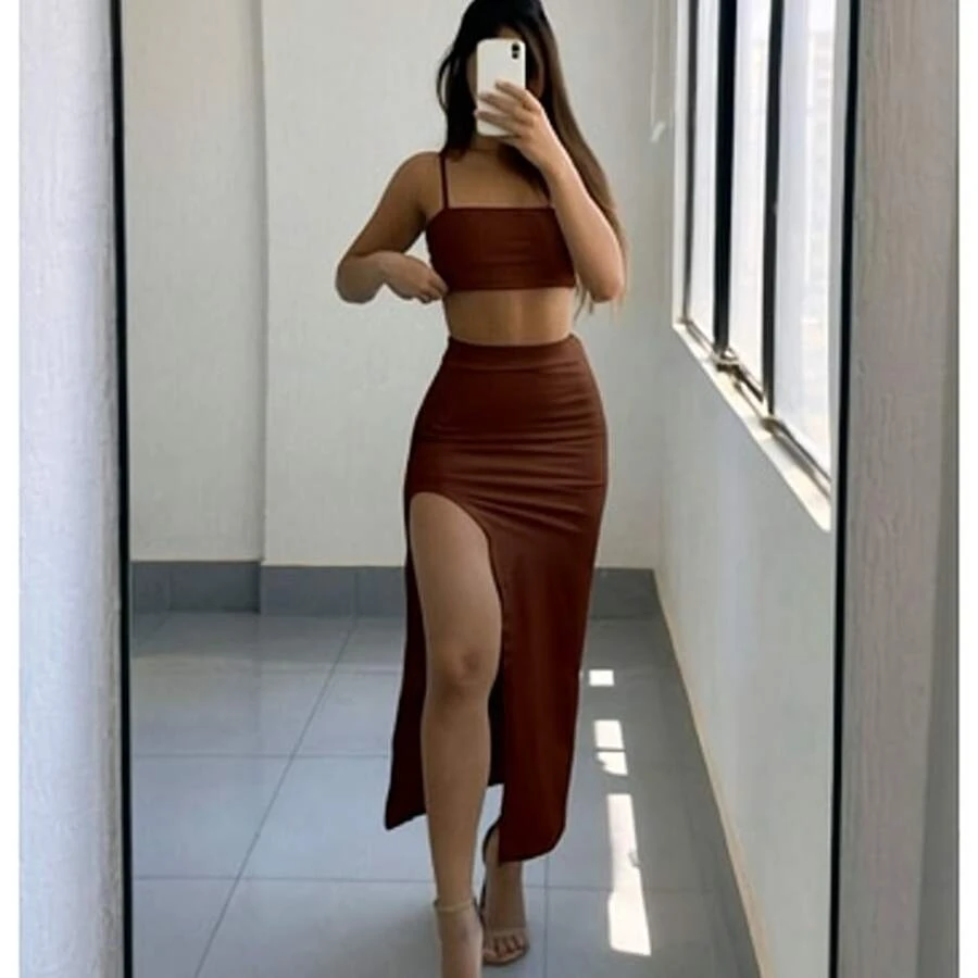 Long Skirt And Cropped Strappy Top Set With Slit For New Year's Eve Party - Rỉ Nâu - Xem 1