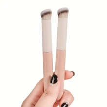 1 Professional Makeup Brush Mini Beveled Flat Top For Concealing, Blending And Setting - Perfect For Nose Contours And Under-Eye Details - Soft Synthetic Bristles, Fragrance-Free, Suitable For All Skin Types