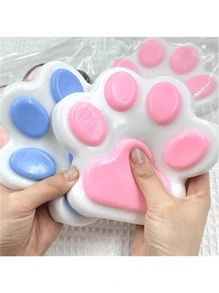 Jouet squishy de grande taille mignon de 6 cm/2,36 pouces en forme de patte de chat. Super doux et compressible, idéal pour le soulagement du stress. Expédié au hasard avec ou sans fourrure.