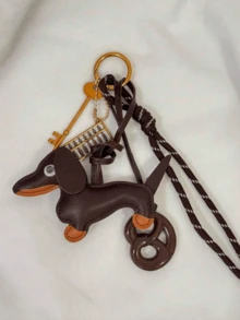 适合女孩的多功能悬挂配件，Ins 博主风格，系列，3D 卡通装饰，可爱的斗牛犬装饰，彩虹绳配件，手工编织色块，适合女孩/女士，学校适用，送给她的礼物，包包吊饰，钥匙扣，可调节肩带，时尚女孩风格，返校必备，可拆卸，2 种配件 - 彩色 - 查看 2