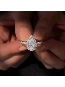 Một chiếc nhẫn hình giọt nước thanh lịch đính đá Zirconia, tinh tế và lấp lánh, phù hợp làm trang sức đính hôn cho nữ, đeo hàng ngày, dự tiệc, hẹn hò và làm quà tặng cho mọi dịp. - Vàng - Xem 4