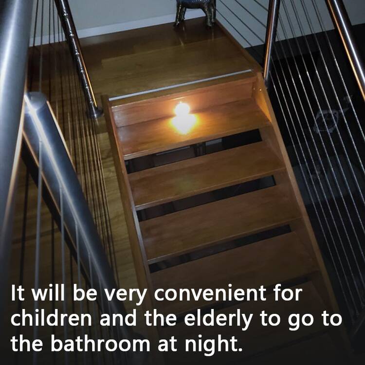1 pezzo Luce notturna con sensore di movimento a LED - Bianco caldo soffice, accensione istantanea, adatta per corridoio e bagno. Facile da usare, sensore automatico, senza interruttori, adatta per comodino, camera da letto, cameretta, armadio, scale. Disegno minimalista bianco, luce calda/bianca, mini portatile, alimentazione USB, batteria incorporata - Bianco - Visualizzare 7