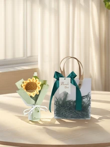 1pc 15*12cm Delicate Mini Handmade Knitted Bouquet With Tote Bag - Two Colors Sunflower Bouquet, Home Decor, Room Decoration Gift, Matte Thick Tote Bag With Thank You Label And Ribbon, Teacher Gift - Perfect For Indoor, Outdoor, Dating, Party, Festival, Home, Office, Mother's Day, Father's Day, Christmas, Graduation, Thanksgiving, Valentine's Day, Wedding, Teacher's Day, Ideal Gift For Family, Teachers, Relatives And Friends