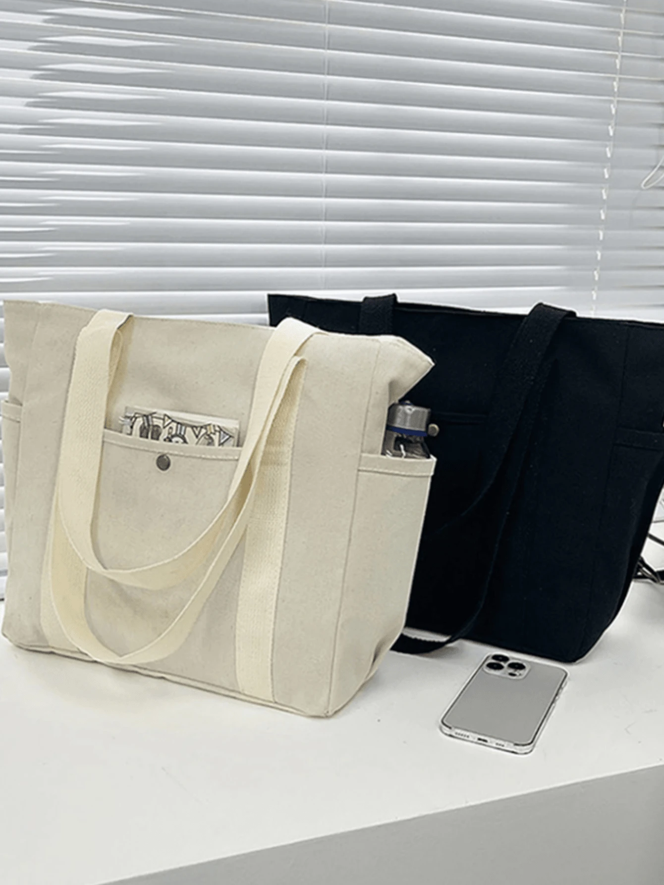 Canvas Tote Bag With Zipper, White Black Multi-Pocket Women's Shoulder Bag, Multiple Pockets, Can Hold Daily Necessities, Travel Items And Work Supplies, Reusable, Casual Shopping Beach Bag, Versatile And Fashionable - 米色 - 查看 1