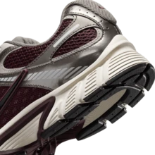 Nike V5 RNR Comfortable Versatile Low-Top Running Shoes, Men's, Red And Black, HJ5228-600