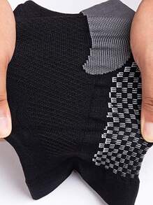 1双男女通用跑步压缩袜，足球骑行袜，20-30mmHg压缩压力，尼龙材质，专为户外骑行设计，速干透气，成人运动袜，篮球网球袜，舒适保暖 - 彩色 - 查看 5