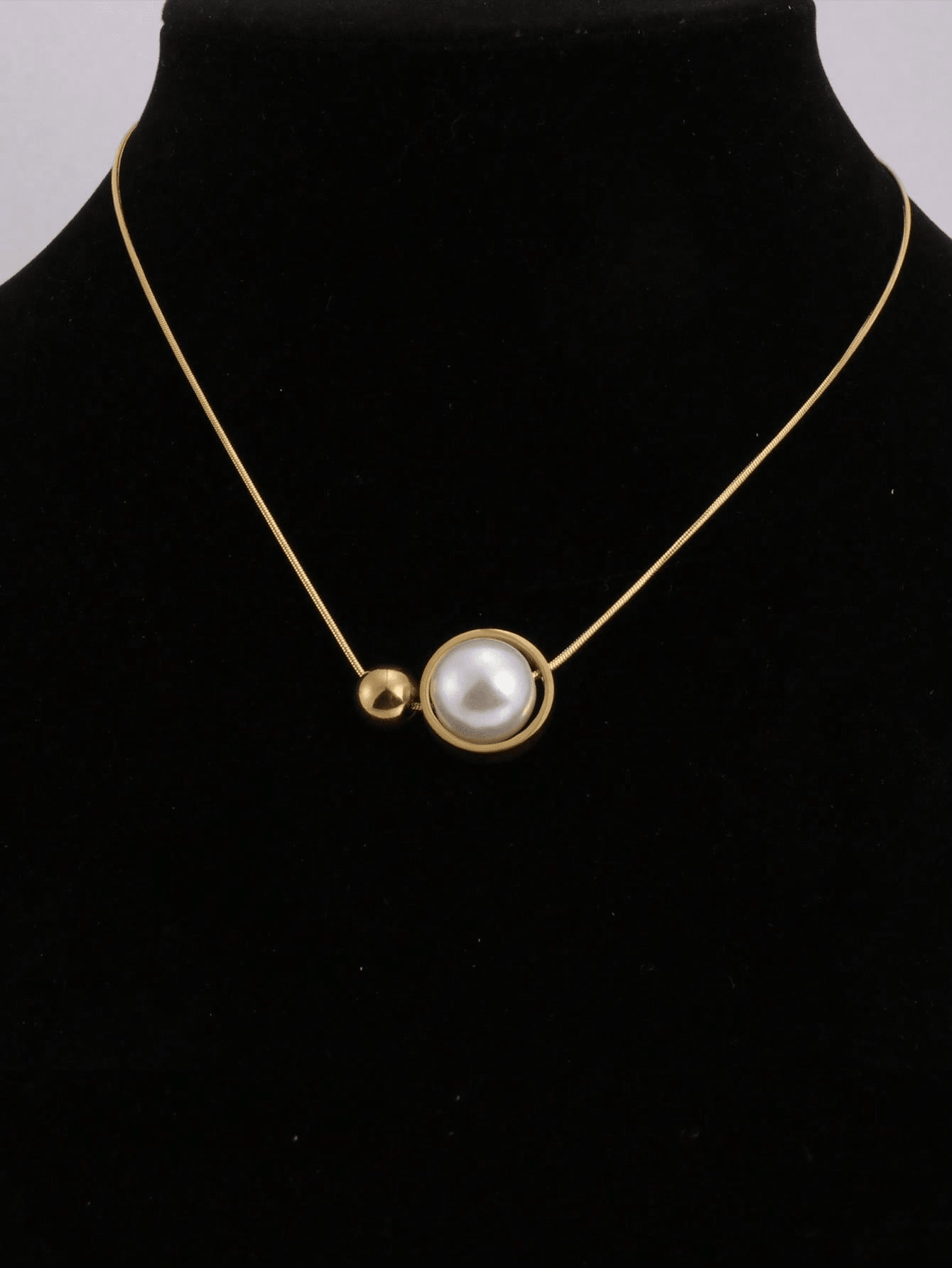 1pc European And American Style Stainless Steel Necklace With Shiny Faux Pearl Pendant, Suitable For Women's Daily Wear