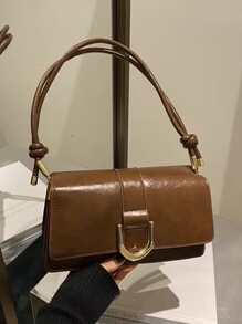 女士翻盖包休闲单肩包适合工作和约会简约百搭法棍包