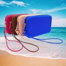 Bolsa Cosmética de Zíper de Silicone de Alta Qualidade e Grande Capacidade, Bolsa de Praia, Porta-Moedas, Porta-Batom e Chaves, Nécessaire, Bolsa Multiuso Conveniente para Pincéis de Maquiagem, Bolsa de Armazenamento de Cosméticos de Silicone para Viagem, Bolsa de Maquiagem, Bolsas de Maquiagem, Bolsa Cosmética, Organizador de Maquiagem, Viagem, Nécessaire, Acessórios de Vaidade, Bolsa de Maquiagem Pequena, Bolsa Cosmética, Presentes de Natal, Nécessaire, Viagem, Nécessaire, Clutch / Bolsa Pequena, Organizador de Maquiagem, Nécessaire, Porta-Pincéis, Mini Nécessaire, Nécessaire de Grande Capacidade, Presentes para Mulheres, Presentes de Natal, Ideias de Presentes para Mulheres