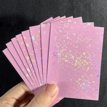 Vorinclex 60 piezas de fundas para cartas con diseño holográfico de estrellas - Diseño de foil con destellos láser, funda protectora de PP sin ácido de 66x91mm - Fundas con diseño de gema rota y escarcha para cartas coleccionables/fundas para cartas de intercambio de PTCG