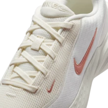 Nike Uplift SC 舒適百搭 低筒 訓練鞋 女款 山峰白 IB2766-103 - 白色 - 查看 7
