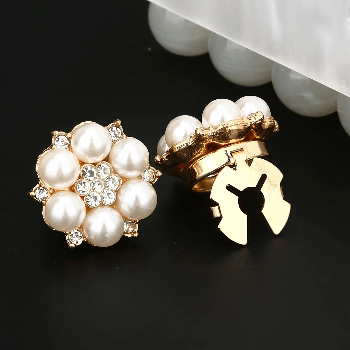 2 件套女士衬衫和连衣裙套装，配有水钻和人造珍珠花卉纽扣、无缝铜纽扣礼物 - 彩色 - 查看 1